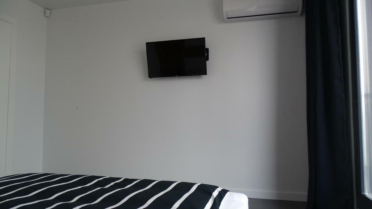 Black Line Apartment Krakow Dış mekan fotoğraf